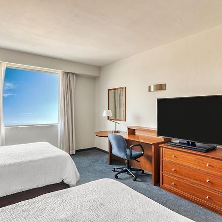 Fiesta Inn Express San Luis Potosi Oriente Εξωτερικό φωτογραφία