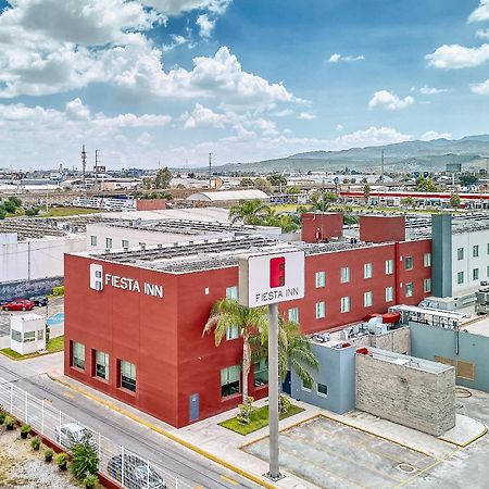 Fiesta Inn Express San Luis Potosi Oriente Εξωτερικό φωτογραφία