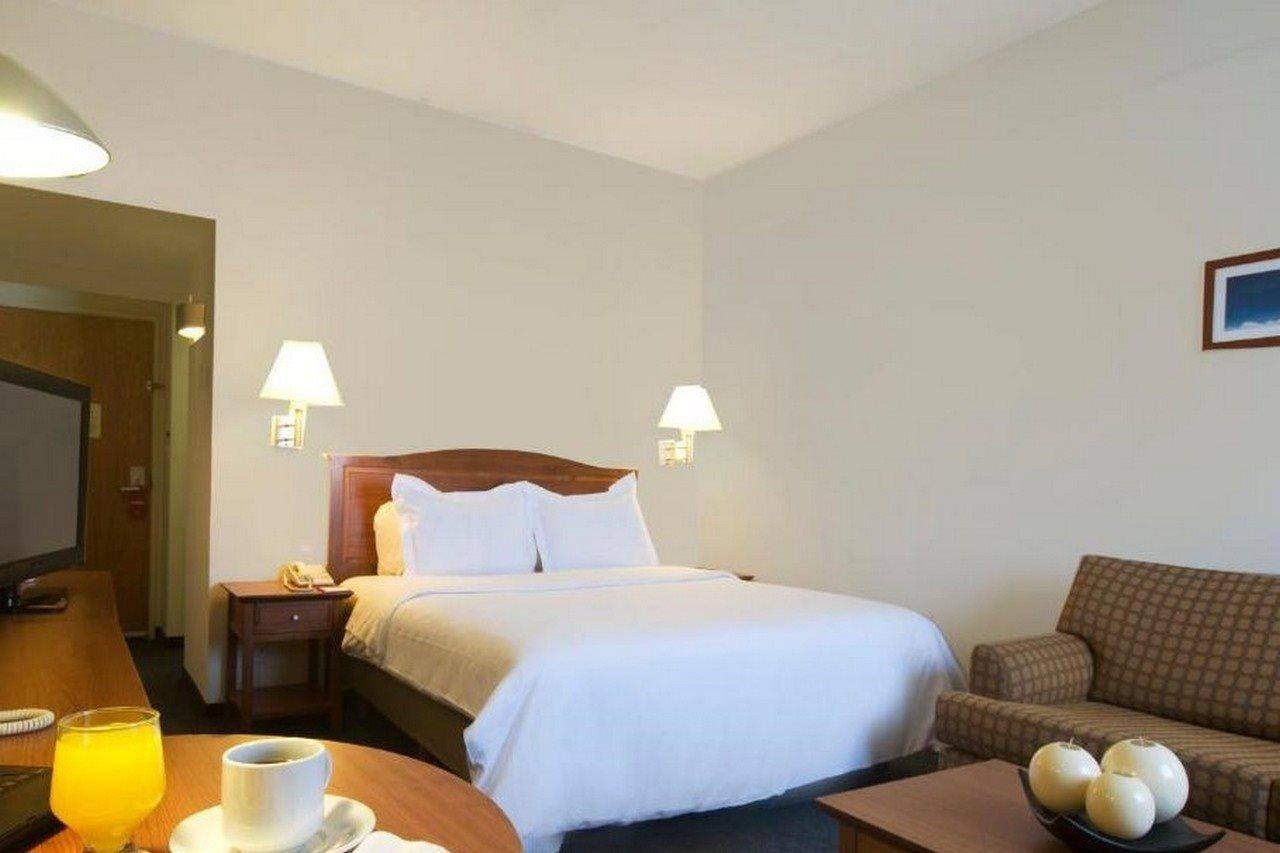 Fiesta Inn Express San Luis Potosi Oriente Εξωτερικό φωτογραφία