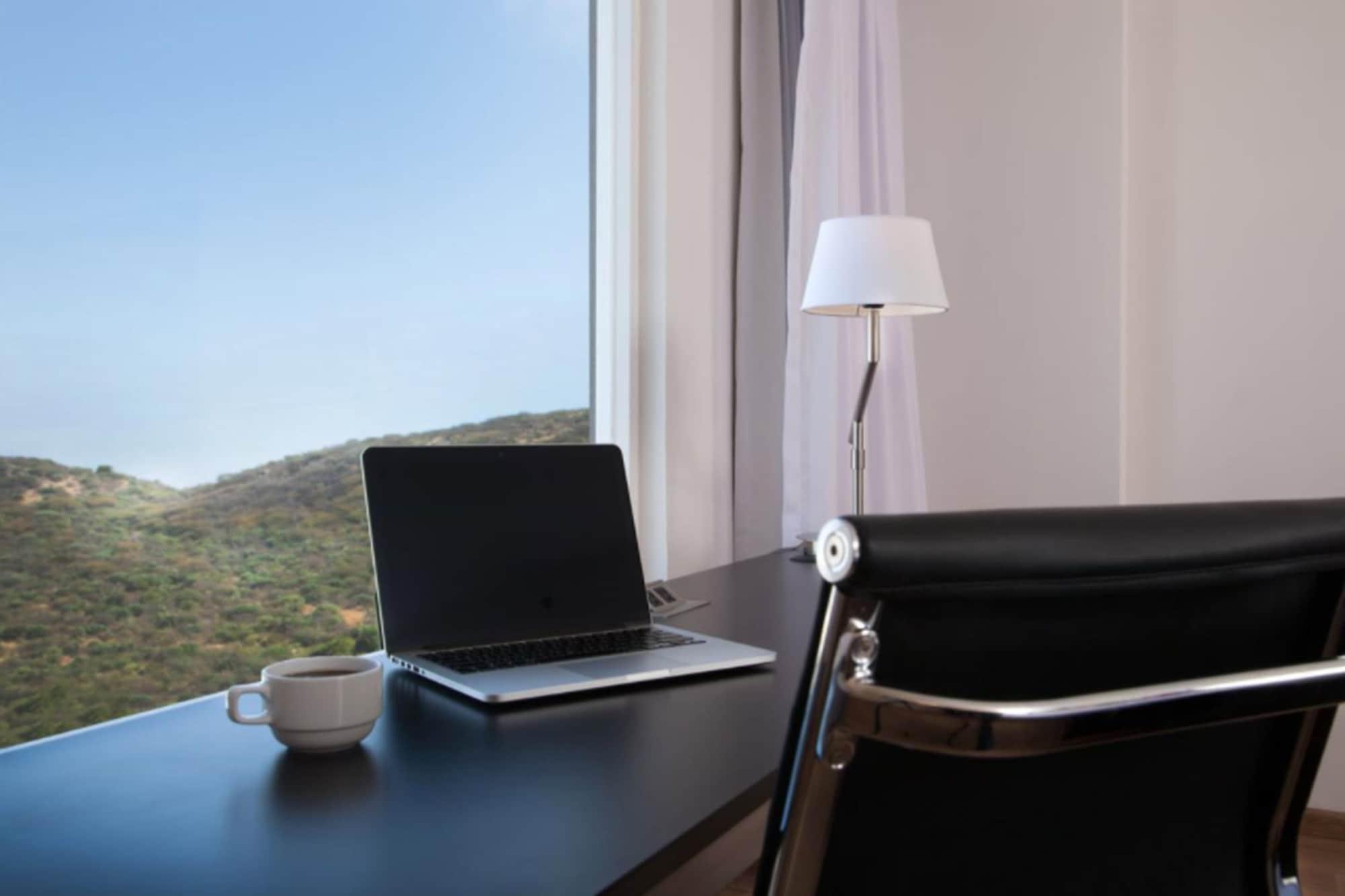 Fiesta Inn Express San Luis Potosi Oriente Εξωτερικό φωτογραφία
