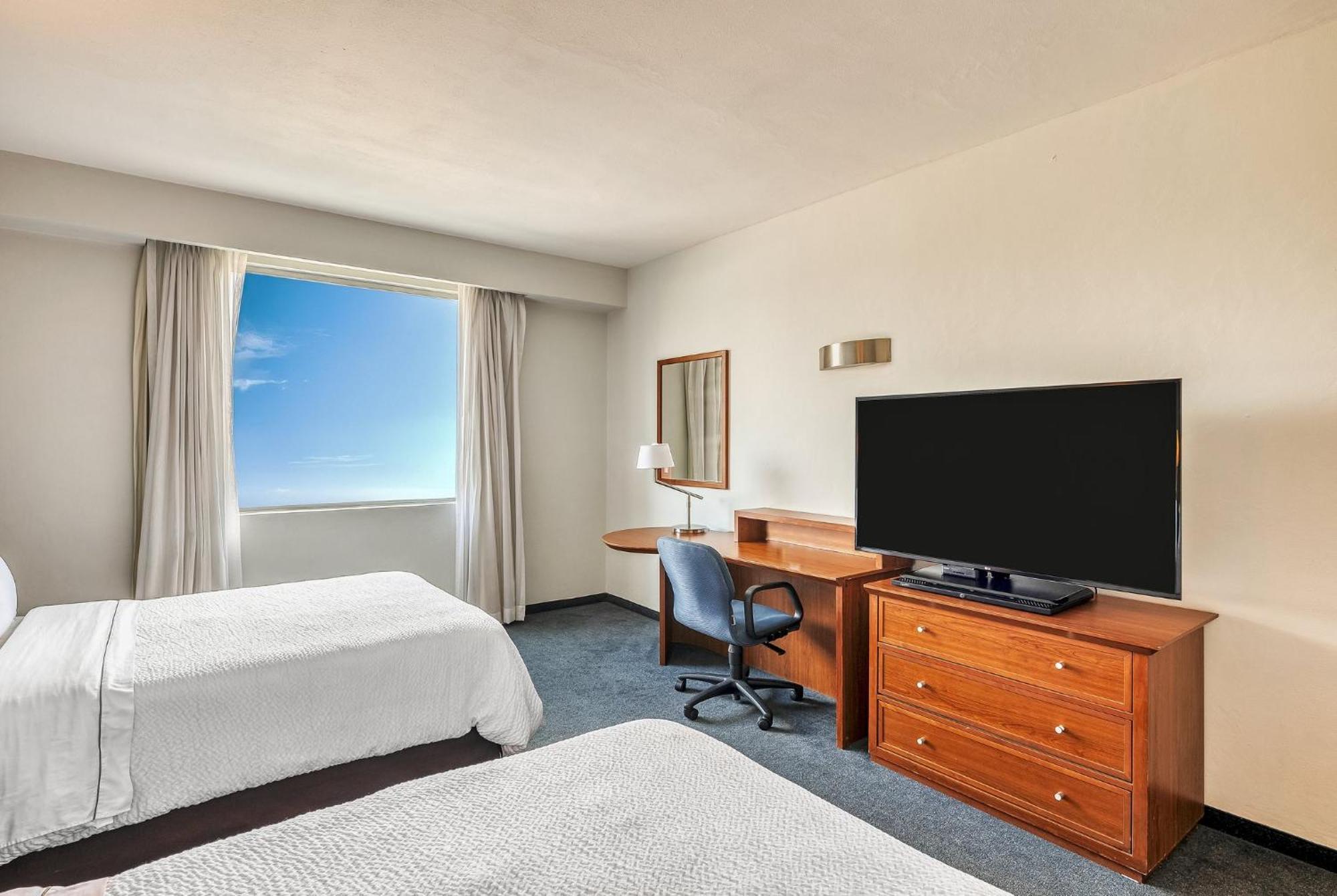 Fiesta Inn Express San Luis Potosi Oriente Εξωτερικό φωτογραφία