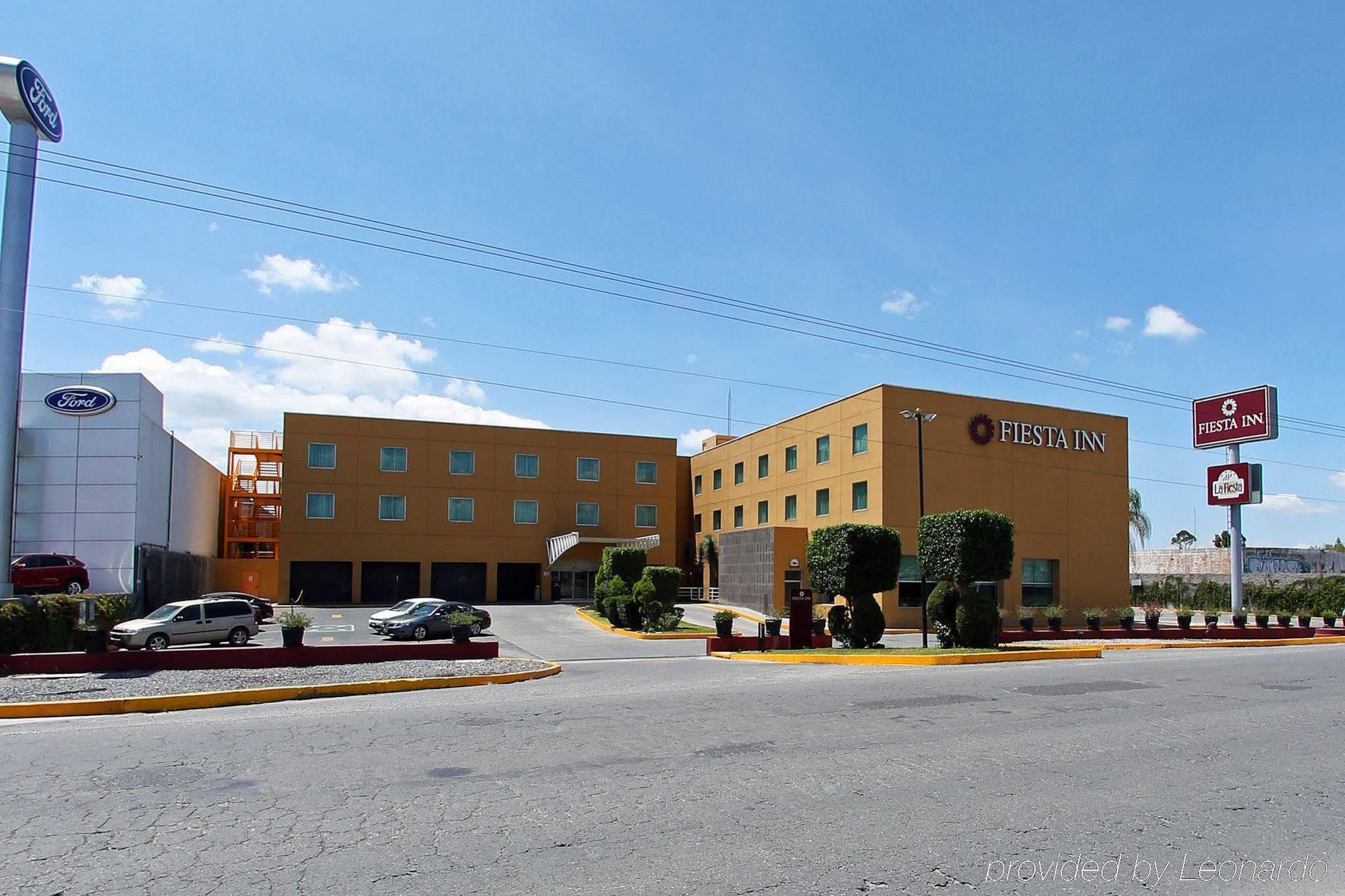Fiesta Inn Express San Luis Potosi Oriente Εξωτερικό φωτογραφία
